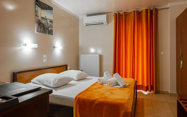 Faros 1 Hotel
