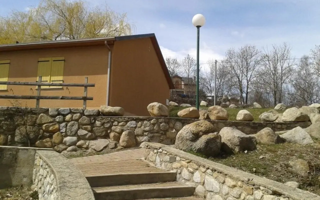 Village Club Yravals