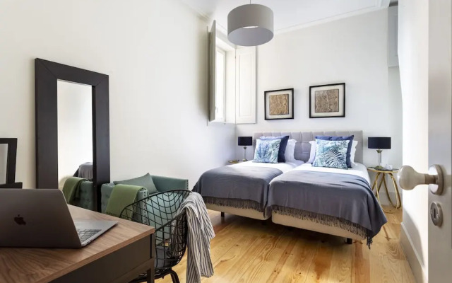 Altido Downtown Bliss I