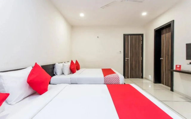 Hotel PS9 by OYO Rooms