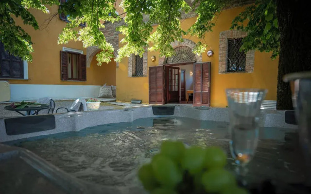 Villa Recanati, Val D' Orcia, Private Pool, Jacuzzi, Wifi