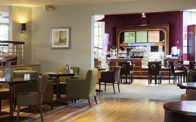 Premier Inn Leicester Fosse Park Hotel