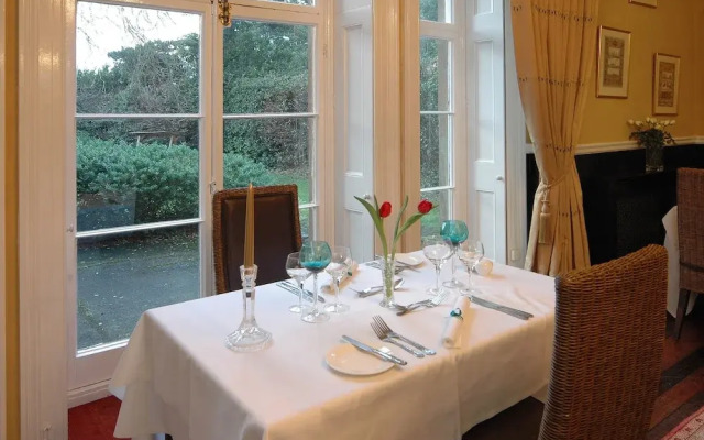 Albert Cottage Hotel