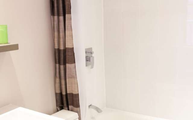 Exquisite and Modern Loft