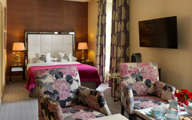 The Mandeville Hotel