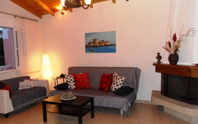 Omorfi Poli 120 sqm Apartment