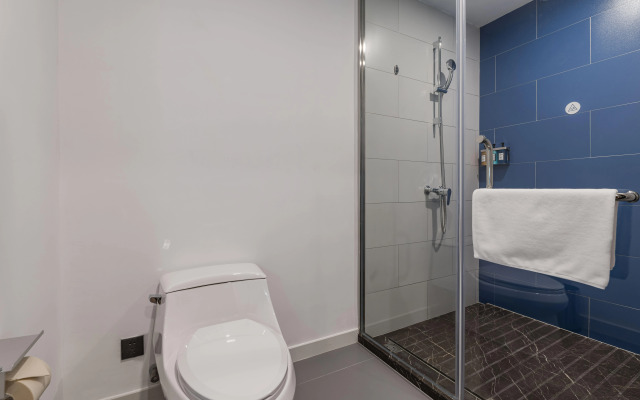 Holiday Inn Express Pudong Chuansha by IHG