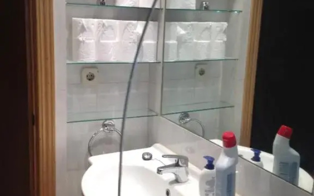 44 Centro Apartaments & Suites