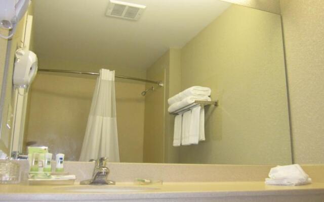 Country Inn & Suites Ithaca