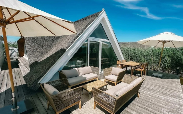 Seehütte Sonnenschilf