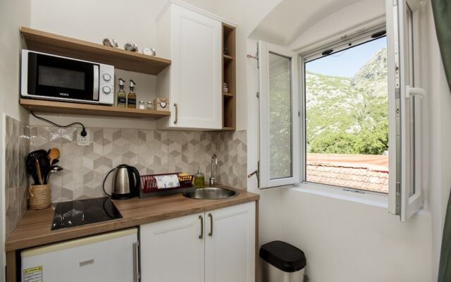 Zukic Apartments RIsan