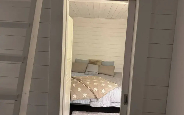 Charming Tynningö House With Sauna & BBQ