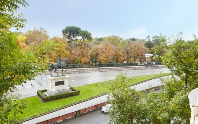 LEEWAYS APARTMENT III in ALCALÁ 99