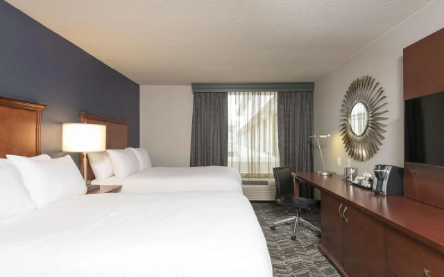 DoubleTree by Hilton Schenectady Downtown