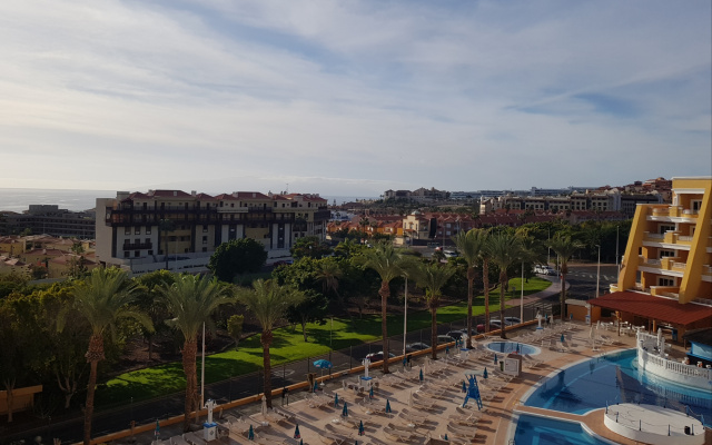 Playa Real Resort