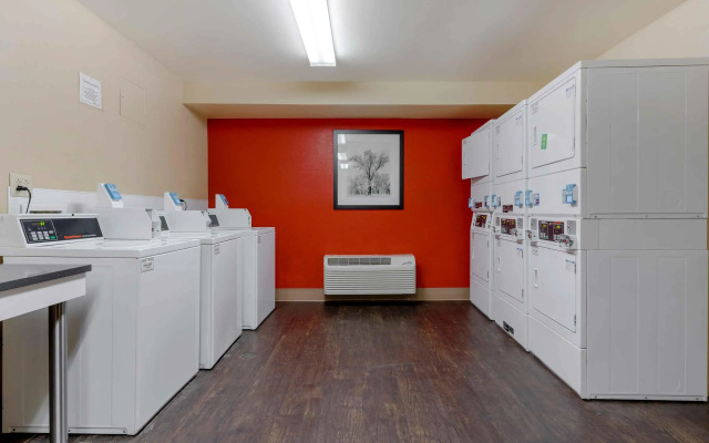 Extended Stay America Select Suites Nashville Airport