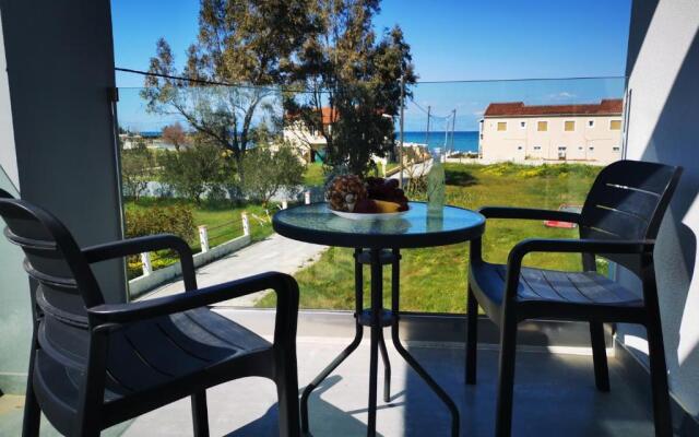 Anemona Beach Apartments