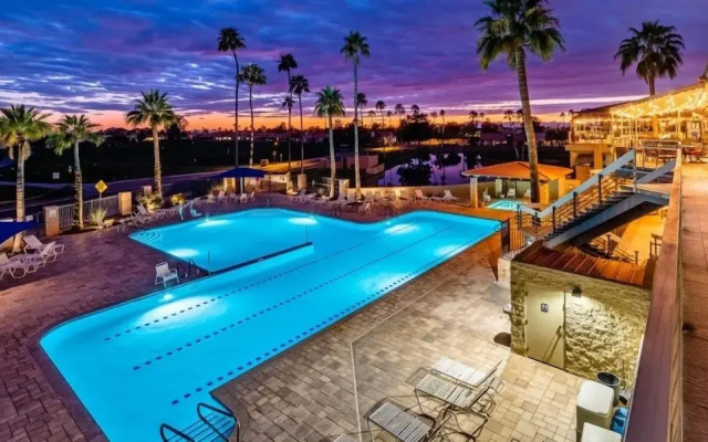 Palm Beach 2 Bedroom Home