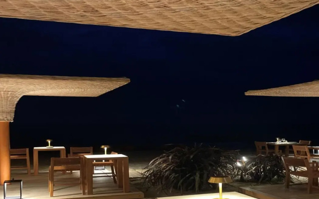 Aquila Rithymna Beach