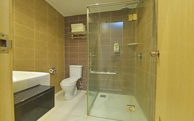 Townhouse Oak Melaka Near Dataran Pahlawan Formerly Ideals Hotel