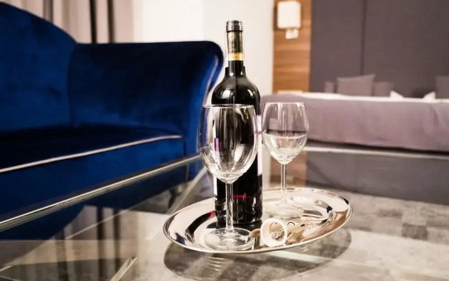 City Boutique Hotel
