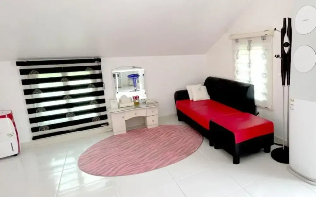 Yangyang Badaae Geolinbeol Pension