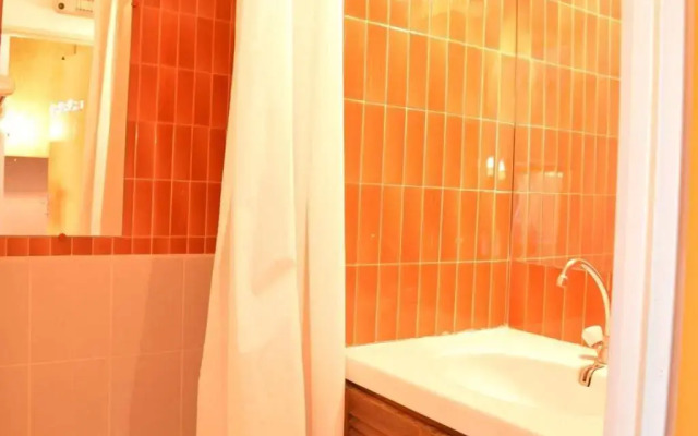 Appartement Port Camargue, 1 Pièce, 5 Personnes - Fr-1-250-78