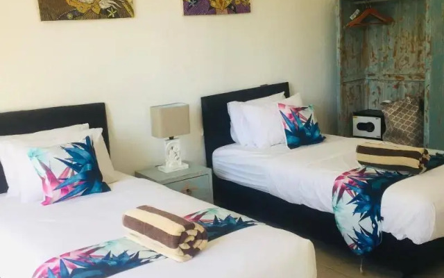 Dejavu Hotel