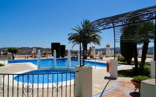 Outstanding VIEWS @ Puebla Aida - Roof terrace with Sea, Mountain and Golf view by Solrentspain