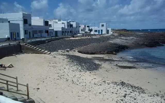 Ola
