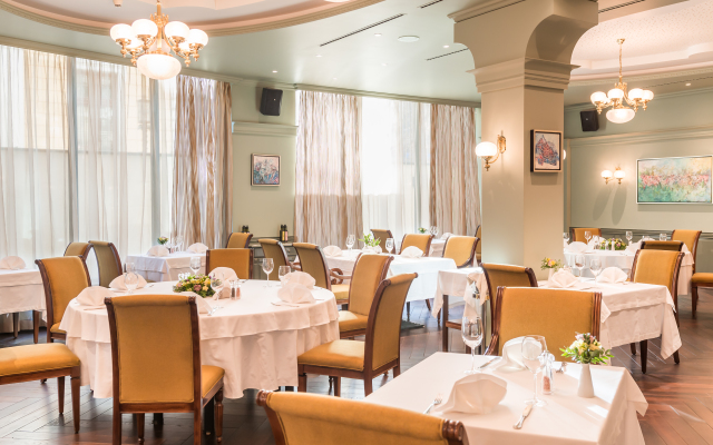 Crystal Palace Boutique Hotel