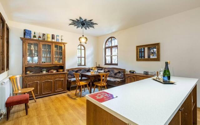 Lovely 5-bed Authentic House in the Arbanasi