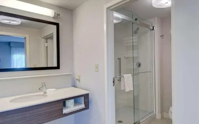 Hampton Inn Boston - Westborough