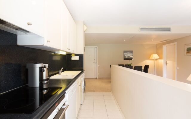 All in Cannes at Your Fingertip in Super Apartment