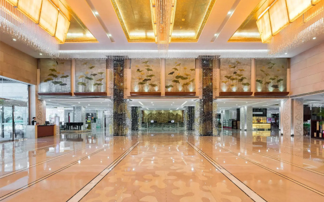 West International Trade Grand Hotel