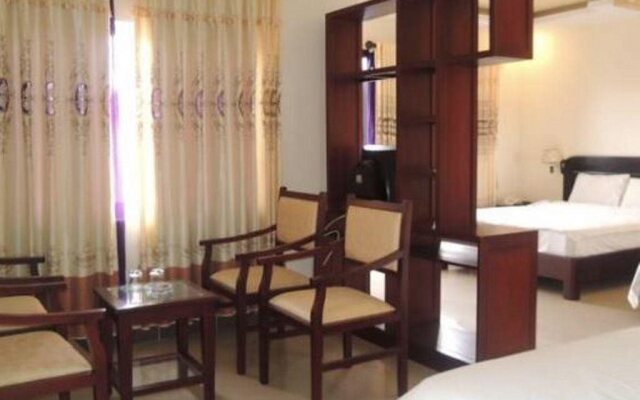 Hoan Kiem Hotel