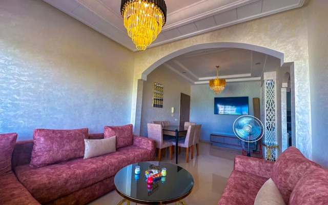 Luxury & Clean close to the Sea