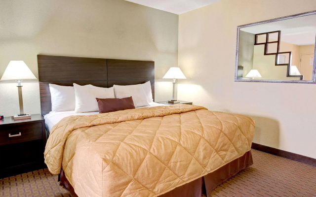Ramada by Wyndham El Paso