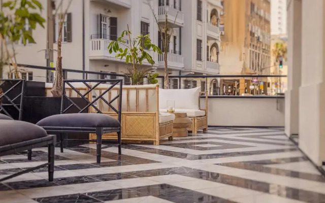 Beach Hotel by Zvieli Hotels