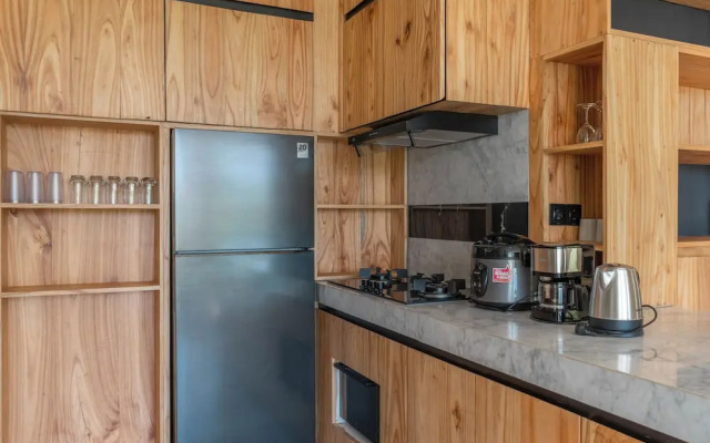 The Luminous Villa Uluwatu