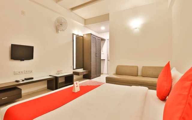 OYO 5054 Sun-N-Step Club