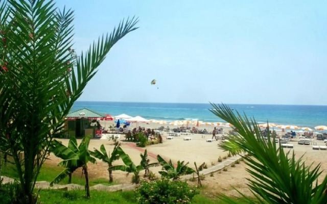Semiz Apart Hotel