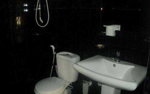 Avinka Holiday Home