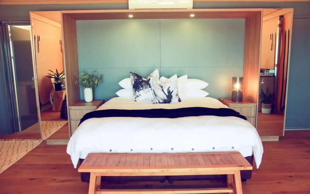 Olio Bello Lakeside Glamping
