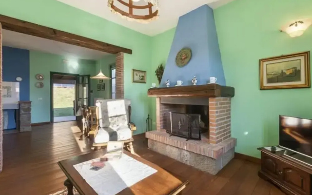 Villa Popiglio Comfortable Holiday Residence