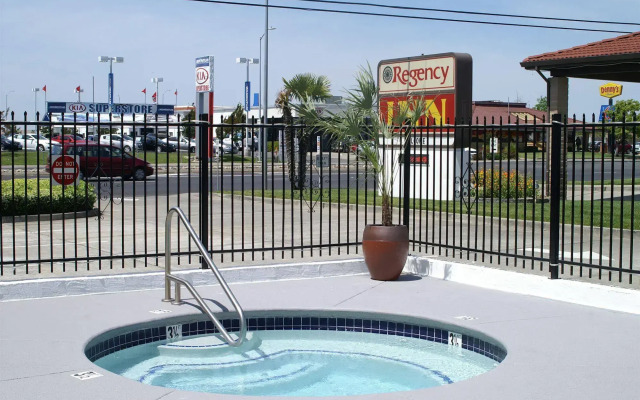 Travelodge by Wyndham Vallejo