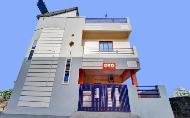 OYO Flagship 702142 Hotel Everest Grand