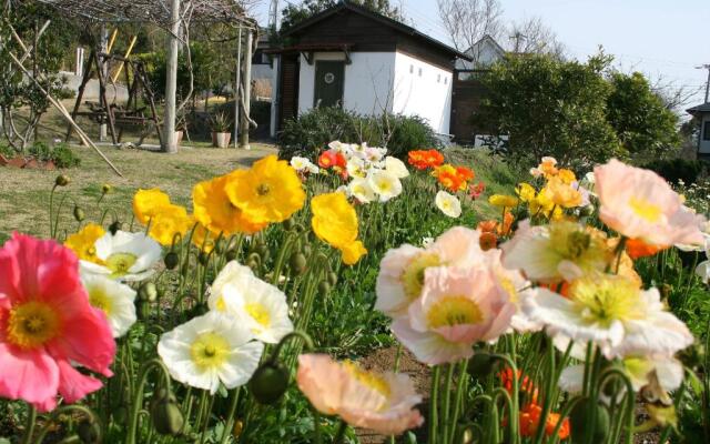 Hillside Inn Sirocco