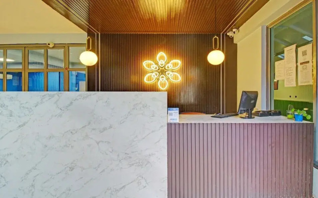 Treebo Trend Blue Dawn Hotels Gachibowli