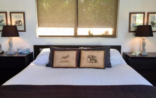 Dolphin Retreat Villa - East Boca Raton